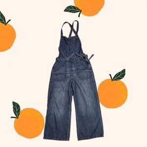 gap size 0/25 denim overall jumpsuit with crop flare legs